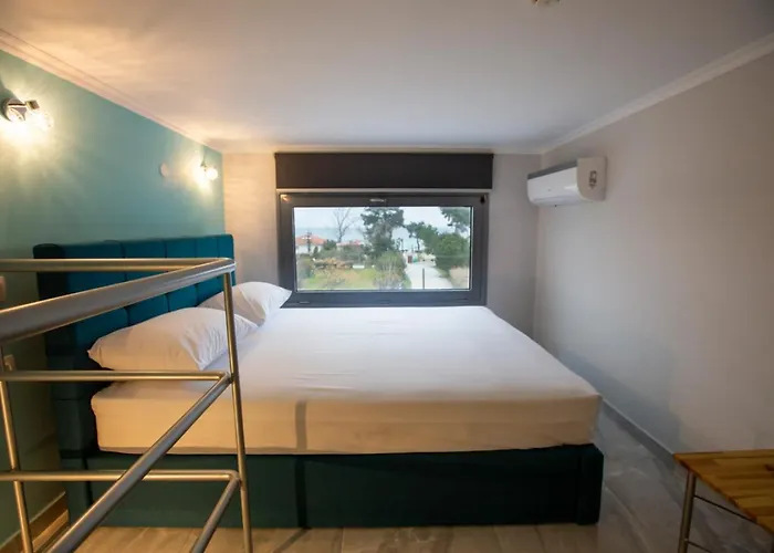 Artemida 3* Chanioti