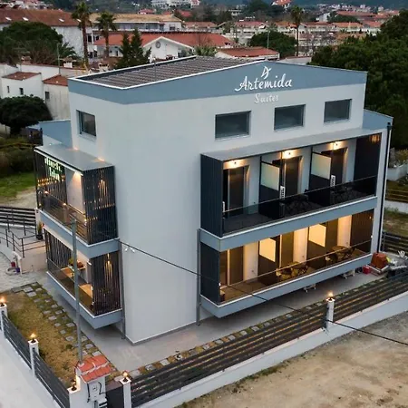 Artemida Πανσιόν 3*